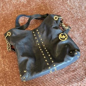 GUC | Michael Kors Astor Leather Shoulder Bag 👜✨